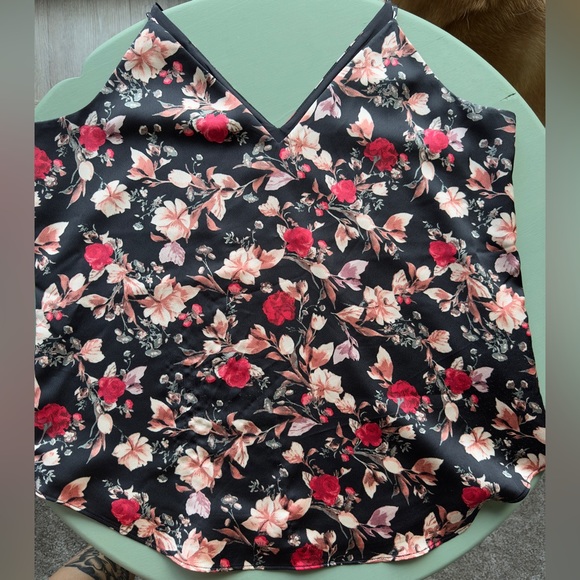 Express Floral Cami - Picture 5 of 6